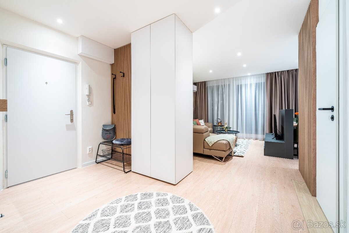 PRENÁJOM: 3-izbový byt v Košiciach - Terasa, ulica Kysucká - 18