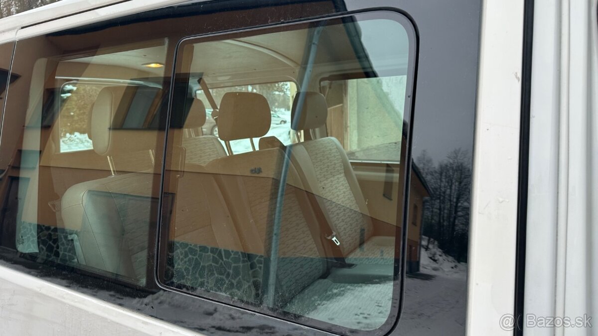 VW Transporter Kombi 2.0 TDi, 9m, Webasto - 18