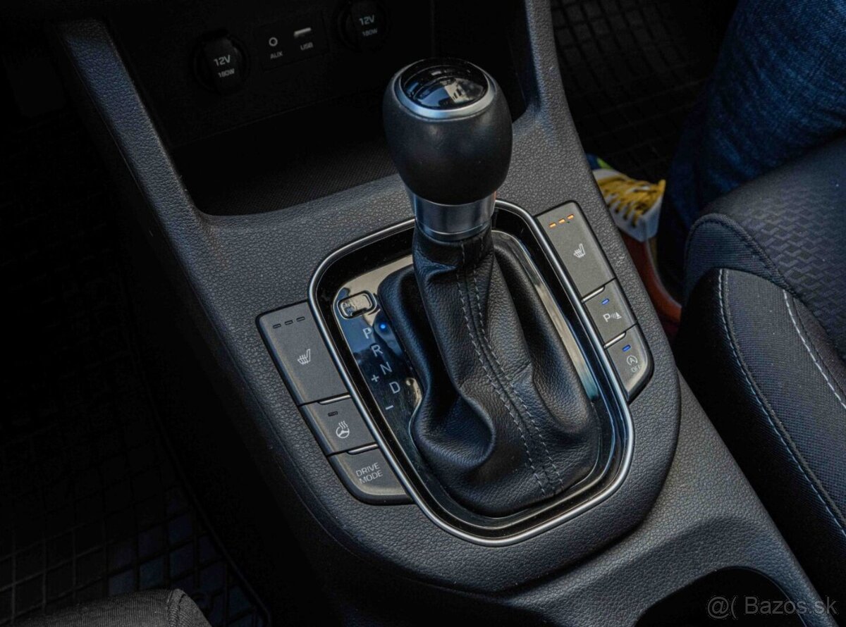 Hyundai i30 CW 1.6 CRDi Classic DTC - 18