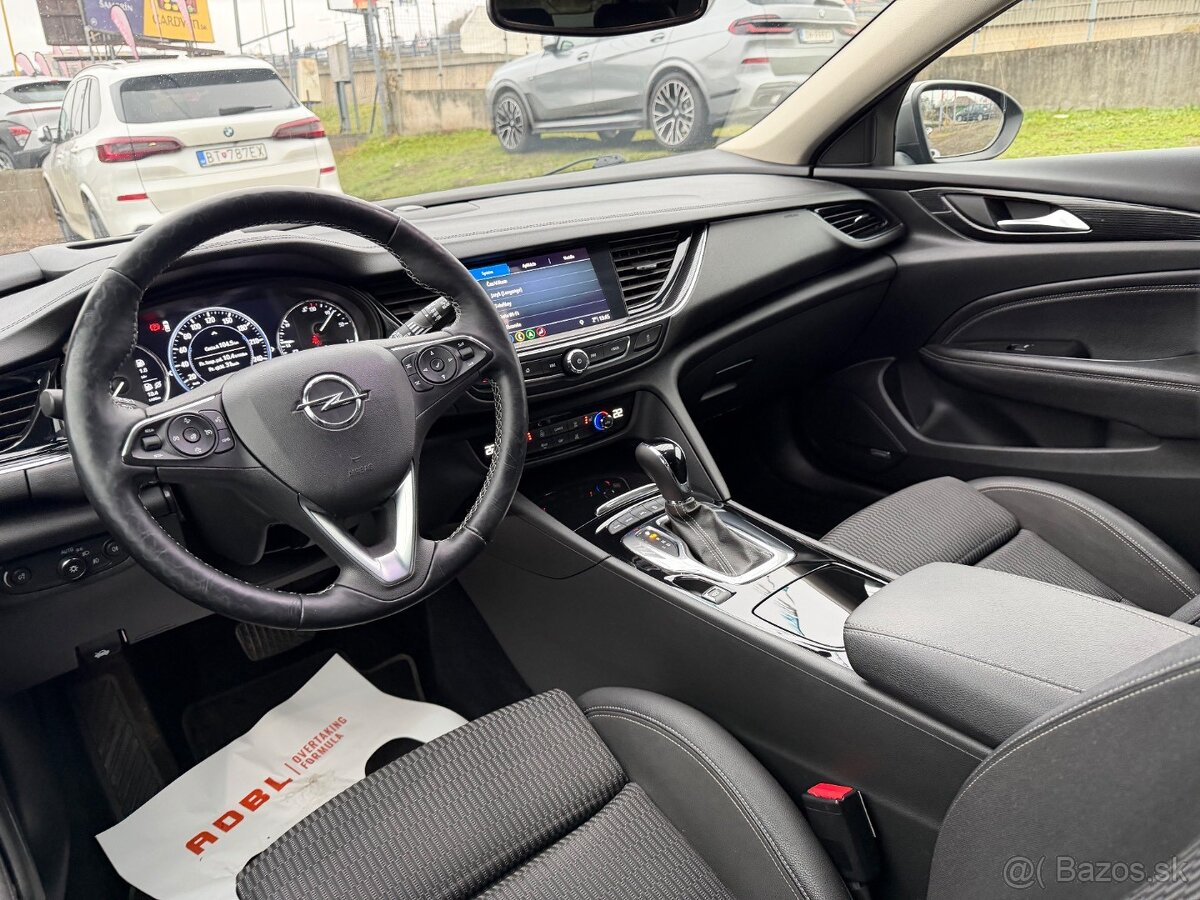 Opel Insignia ST 2.0 CDTI BiTURBO 210k S&S Ultimate 4x4 AT8 - 18