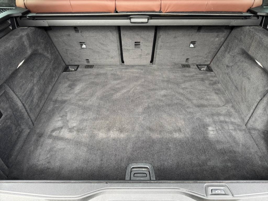 BMW X5 xDrive///M50i - 18