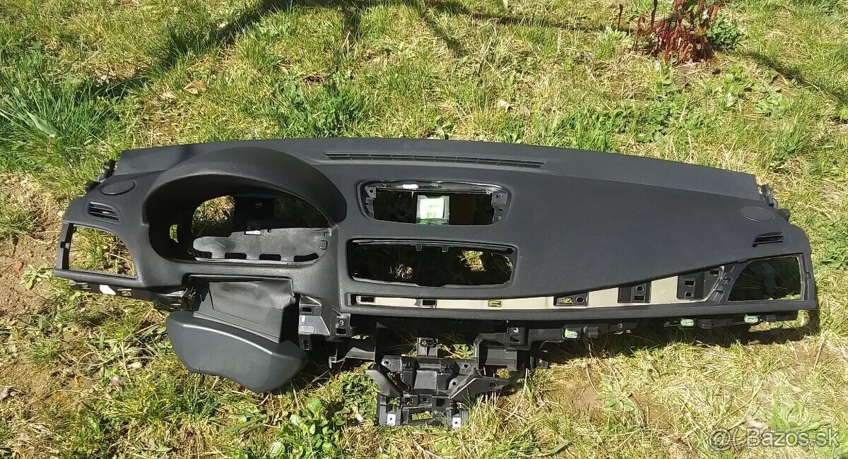 Renault Megan 3 mechanizmus stieracov - 18