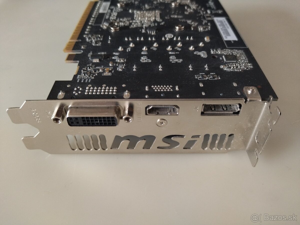 Počítač v dobrom stave za dobrú cenu s rôznymi doplnkami - 18