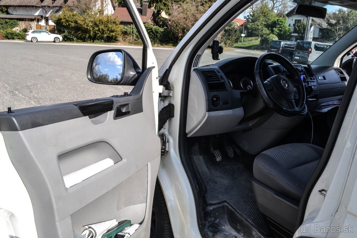 VW Transporter T5 2.0 TDI 103KW - 18