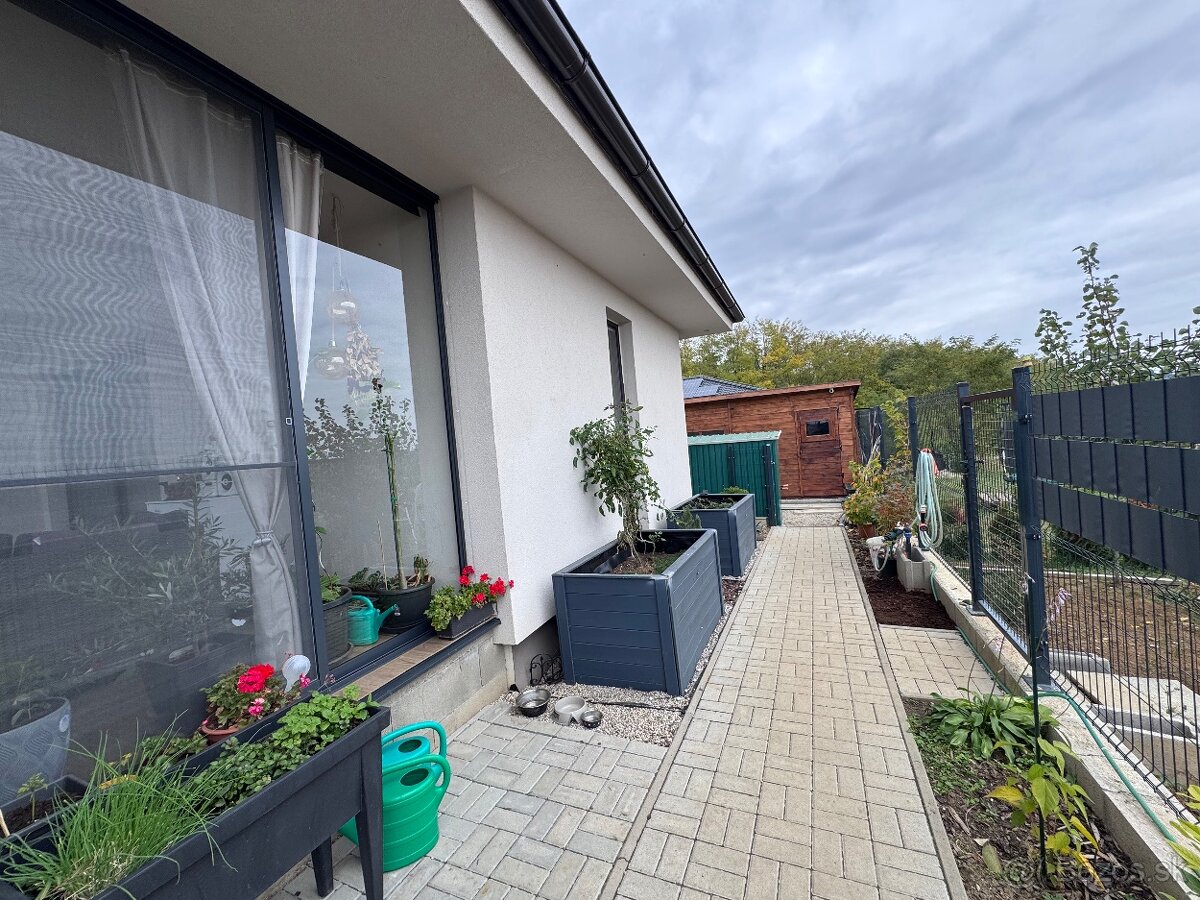 REZERVOVANÝKrásna 4 izbová novostavba Malý Lapáš - 18