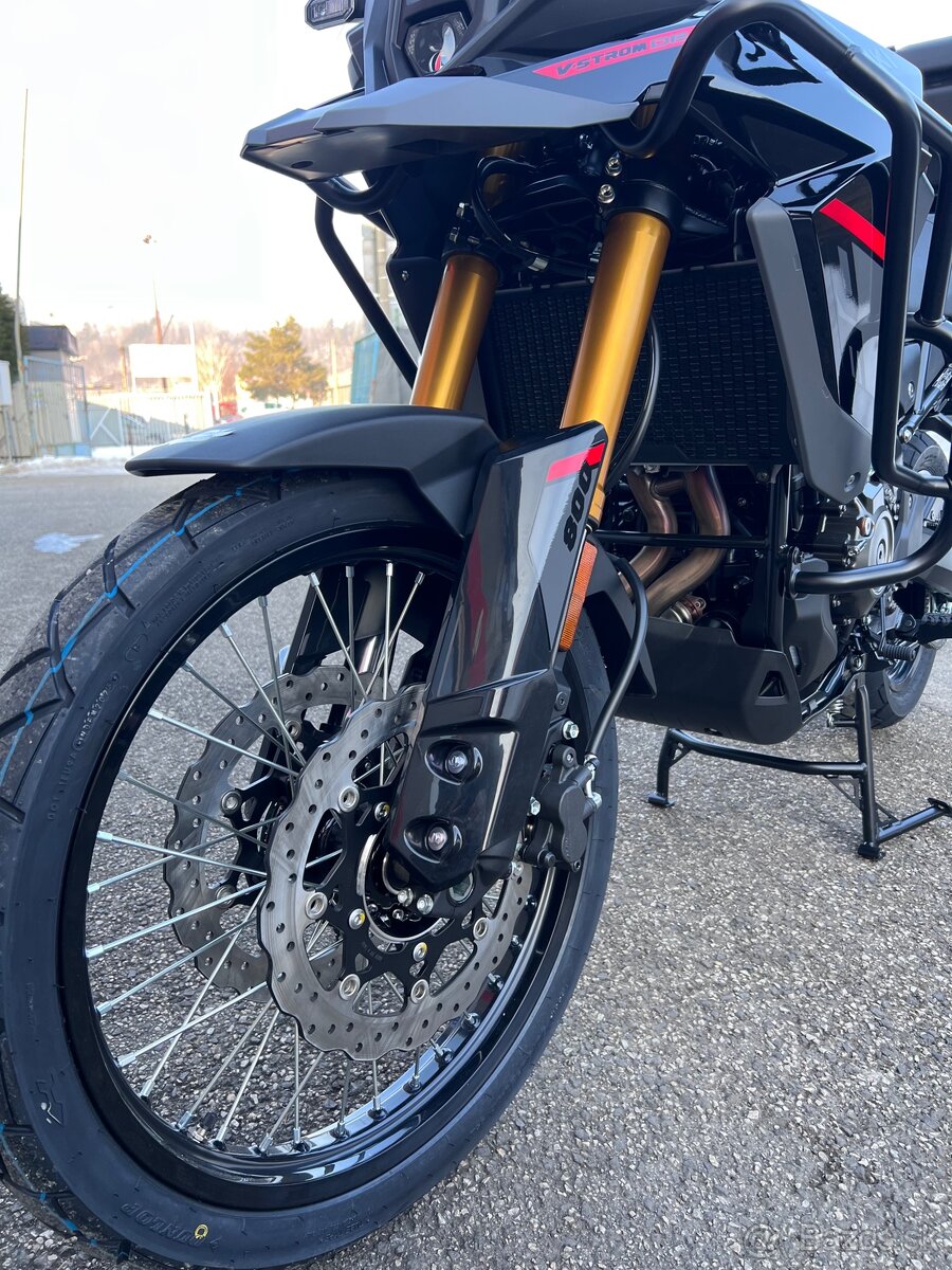 Suzuki Vstrom 800DE - 18