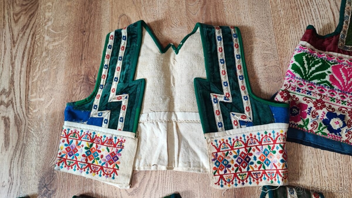 Staré Slovenské kroje 2. - 18