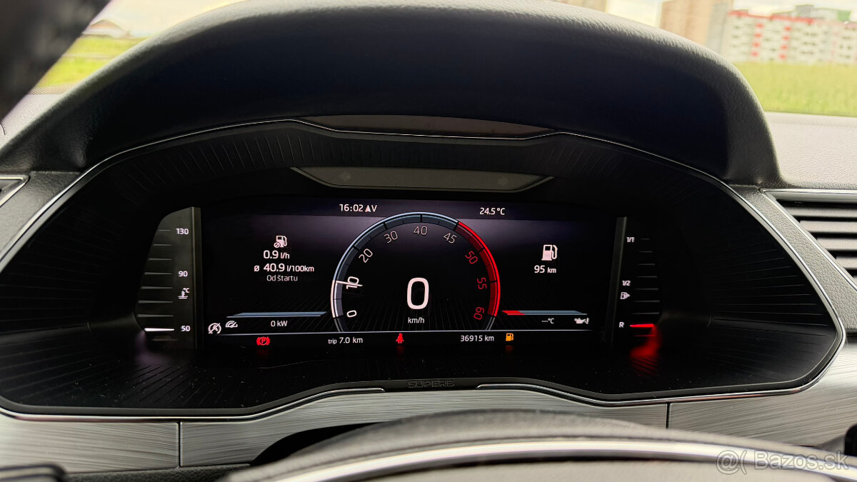 Škoda Superb Combi 2.0 TDI SCR :: 36.915km :: - 18