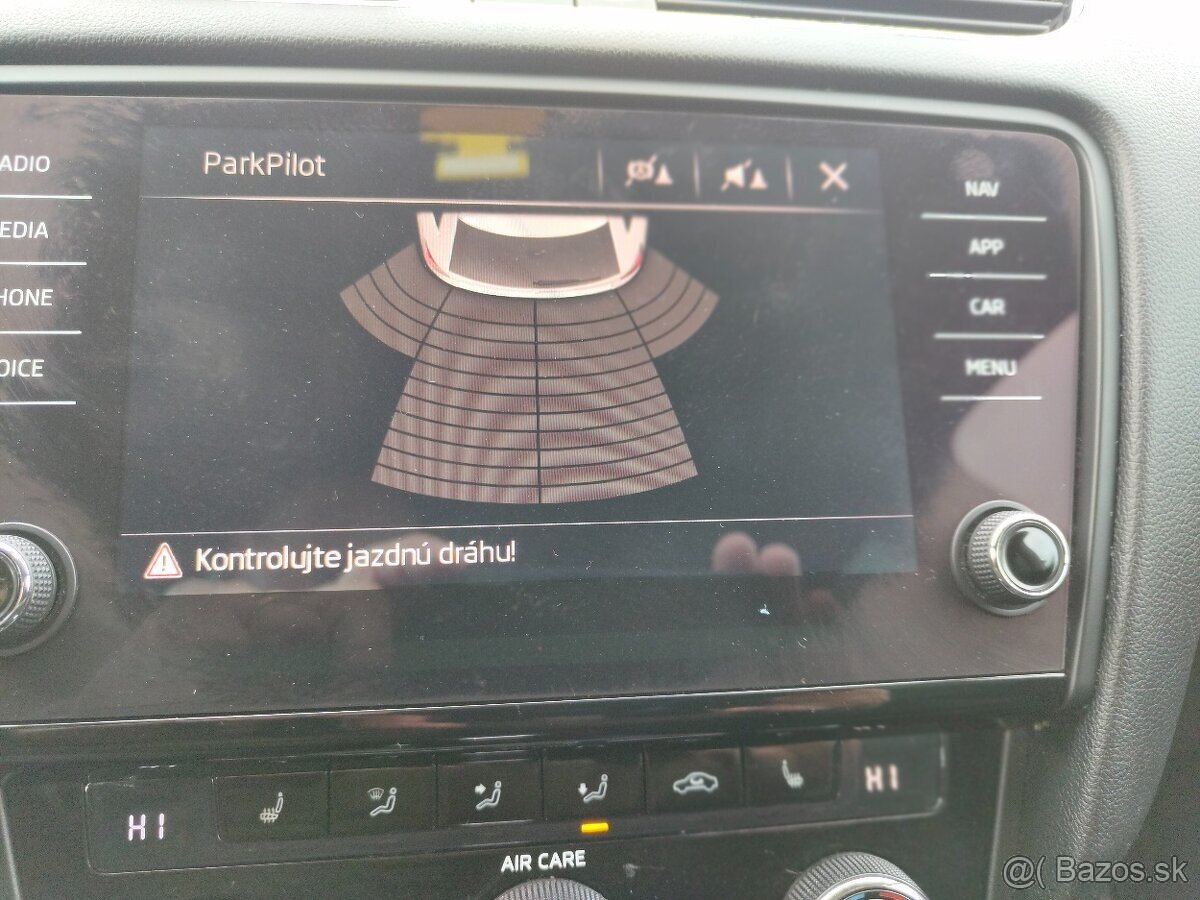 Škoda Octavia Combi 2.0 TDI Drive DSG - 18