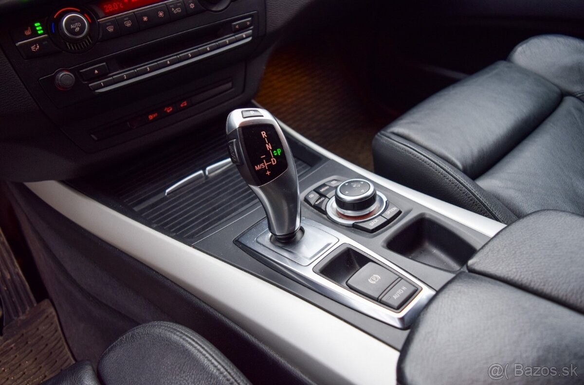 BMW X5 xDrive30d 2011 - 18