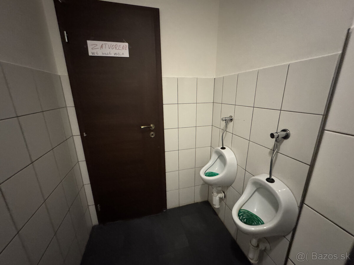 Prenájom prízemného obchodného priestoru 185 m² na prémiovej - 18