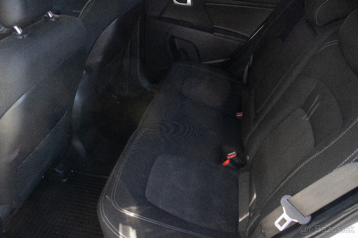 Kia Sportage 1.6 GDI, 99kW (2014) - 18