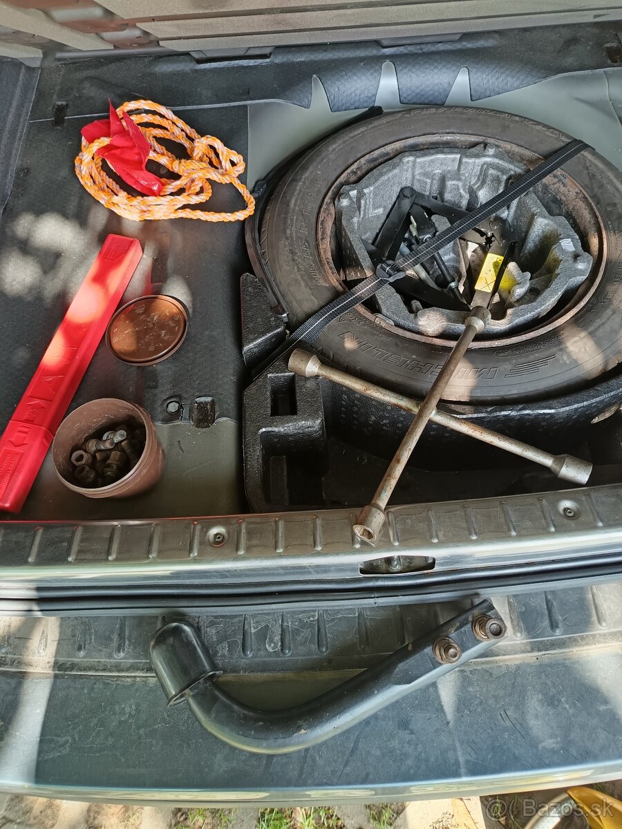 Predám Citroen C5 break - 18