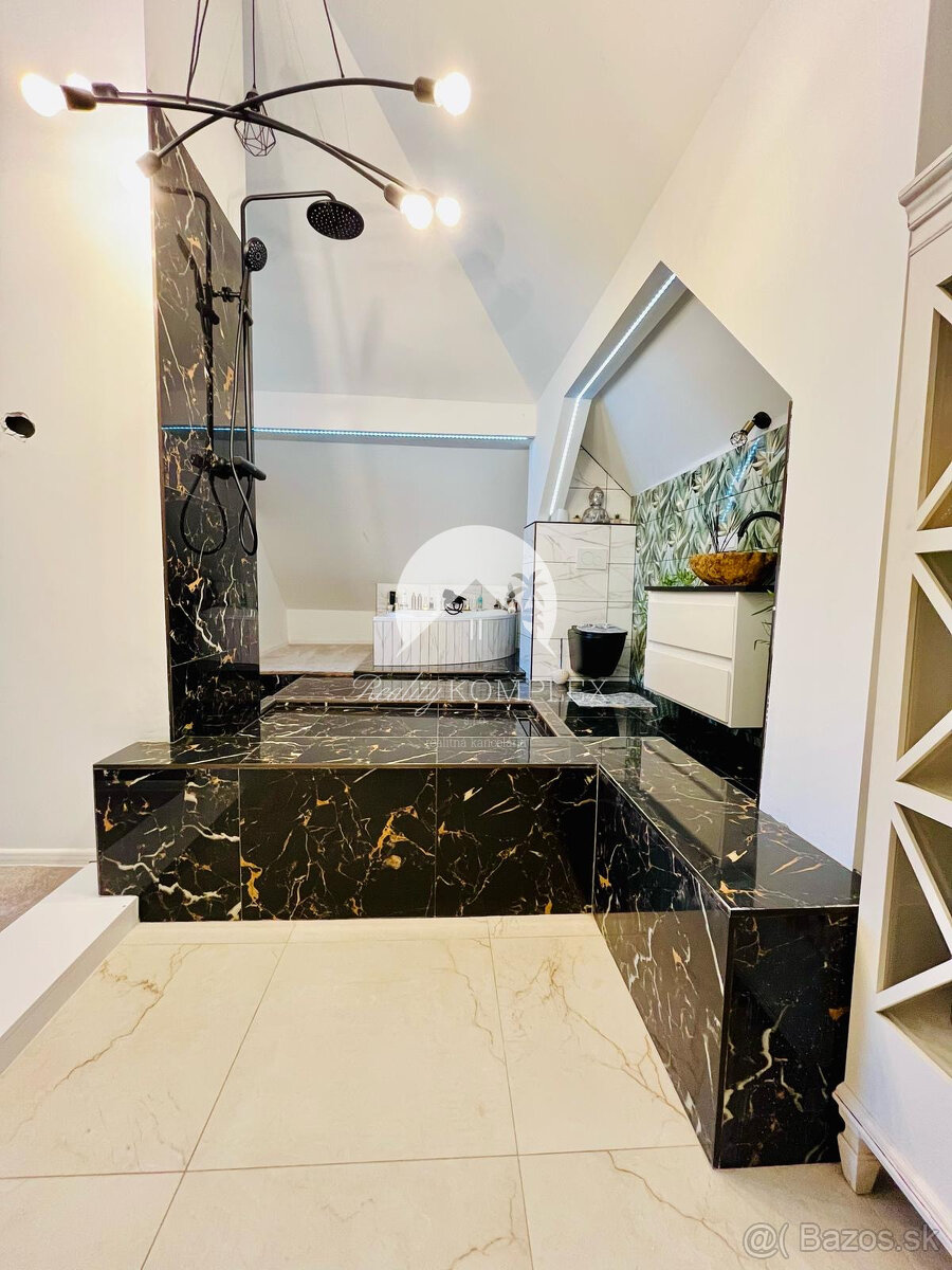 Reality KOMPLEX s.r.o. Vám ponúka nadštandarný rodinný dom v - 18