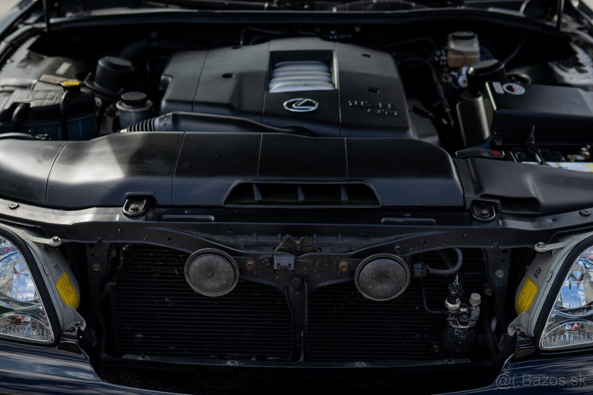 Predám Lexus LS 400 - 18