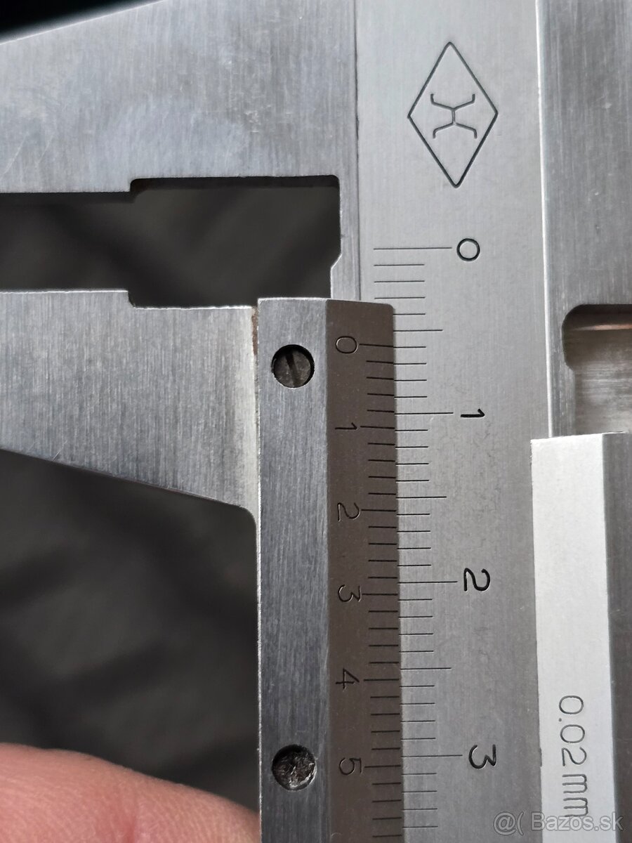 Predám zimné pneumatiky 215 /60/R17 - 18