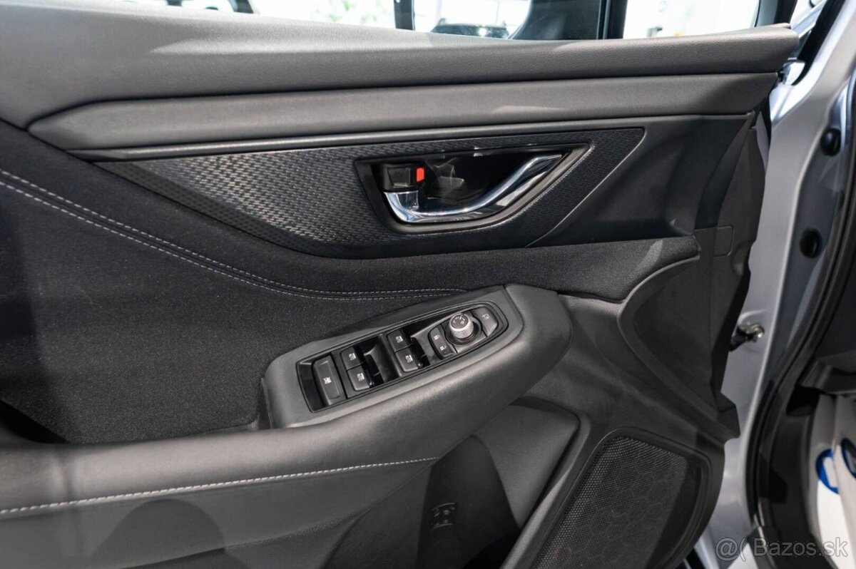 Subaru Outback 2.5i ES Style AWD Lineartronic - 18