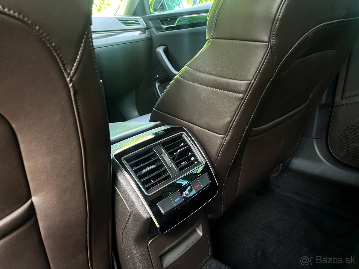 Škoda Superb Combi 2.0 TDI 190k 4x4 L&K DSG,Webasto,Canton - 18