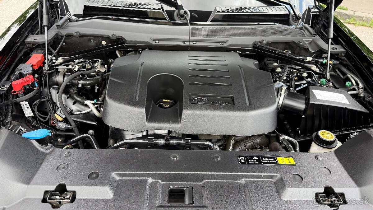 Land Rover Defender 110 3.0 I6 P400 MHEV X-Dynamic HSE A/T - 18