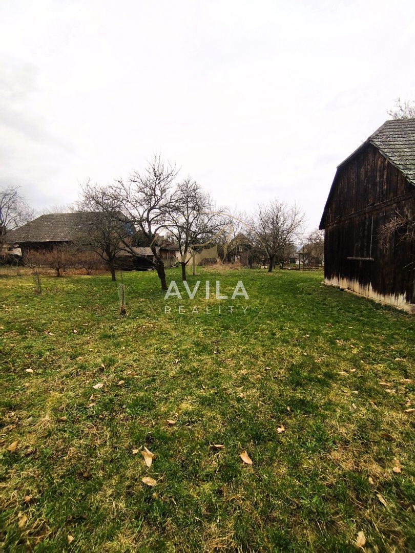 PREDAJ: rekreačný pozemok 6116m2 s chalupou-Prašník - 18