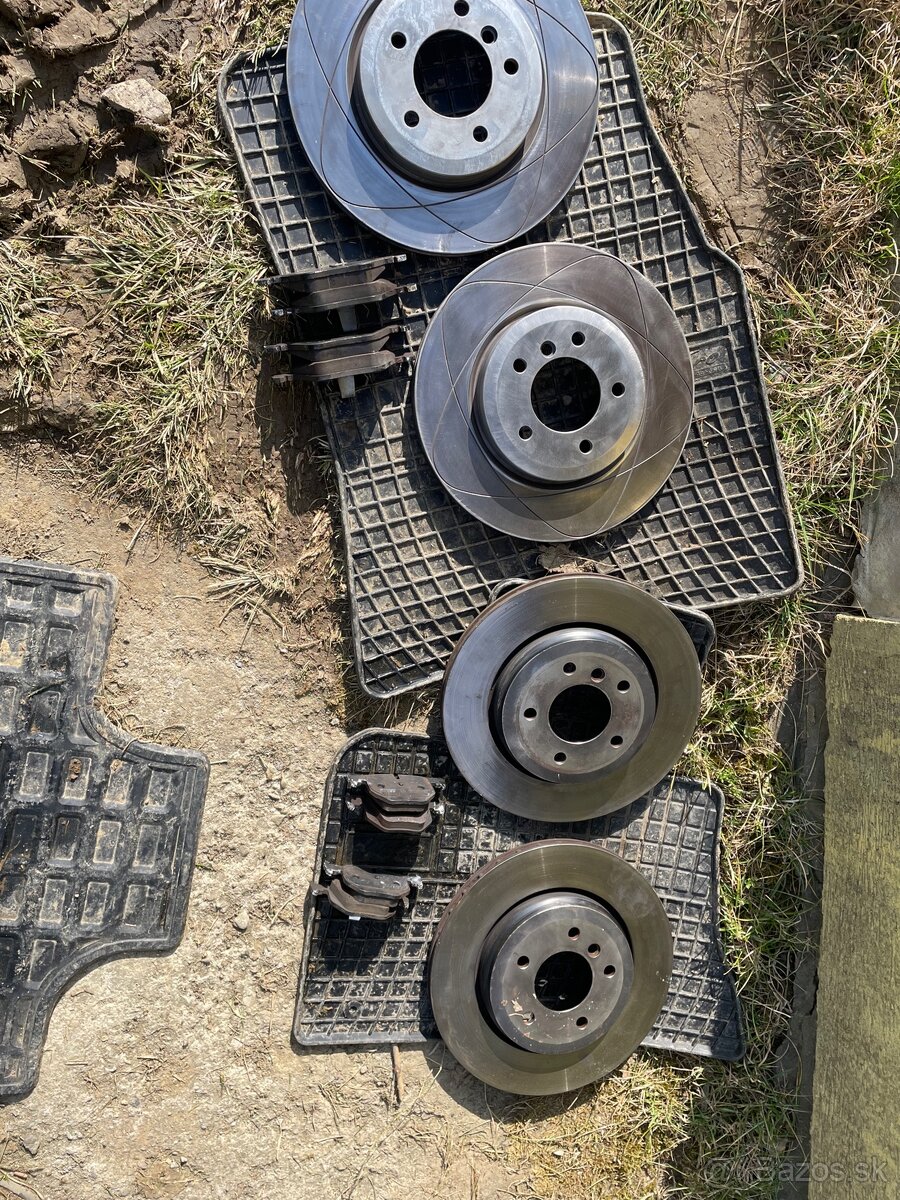 E46 330d 135kw rozpredám - 18