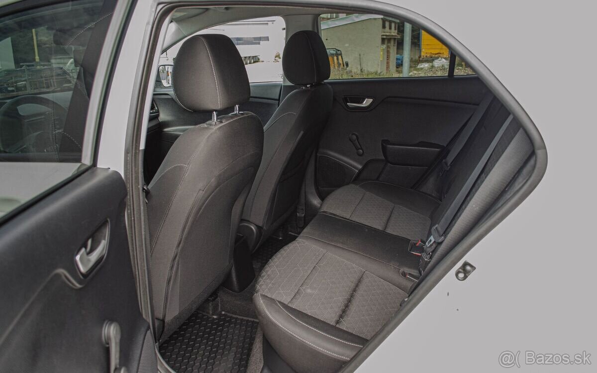 KIA Rio 1.4 MPi Automat - 18