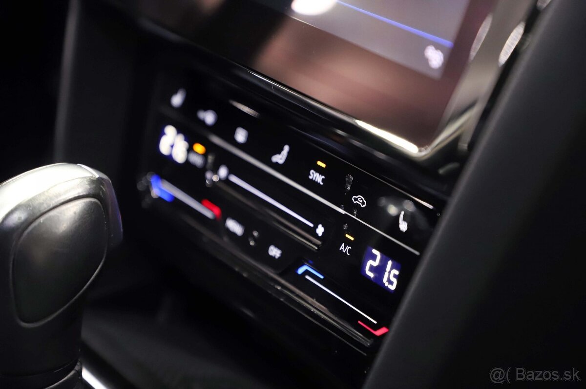 Volkswagen Passat B8 Variant 2.0 TDI 147kW DSG automat - 18