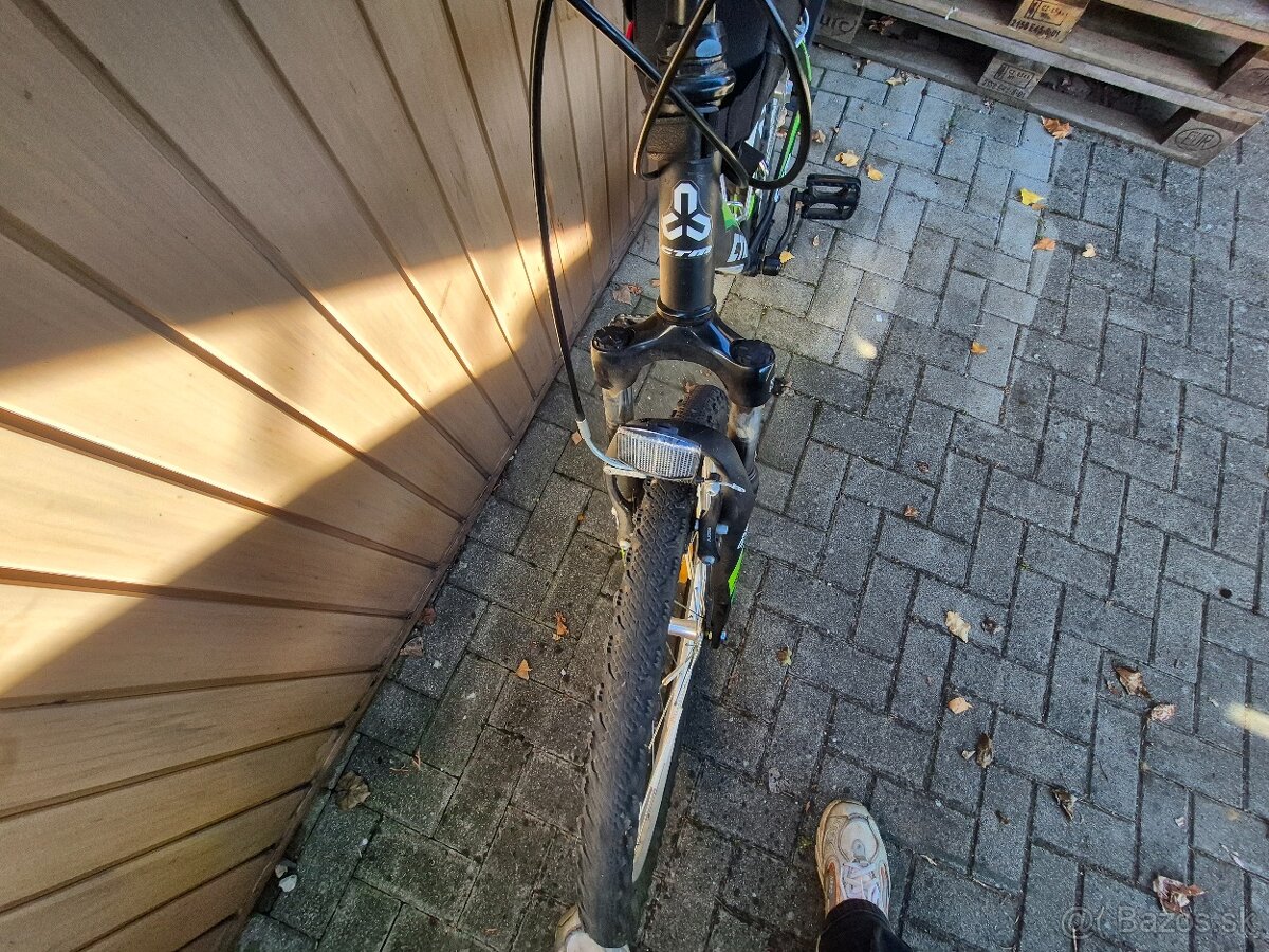 Bicykel CTM Axon - 18