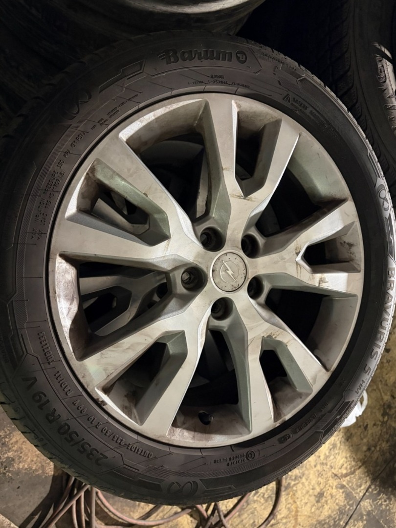 Opel Antara 2.2 CDTi 2016 MAX VÝBAVA - 18