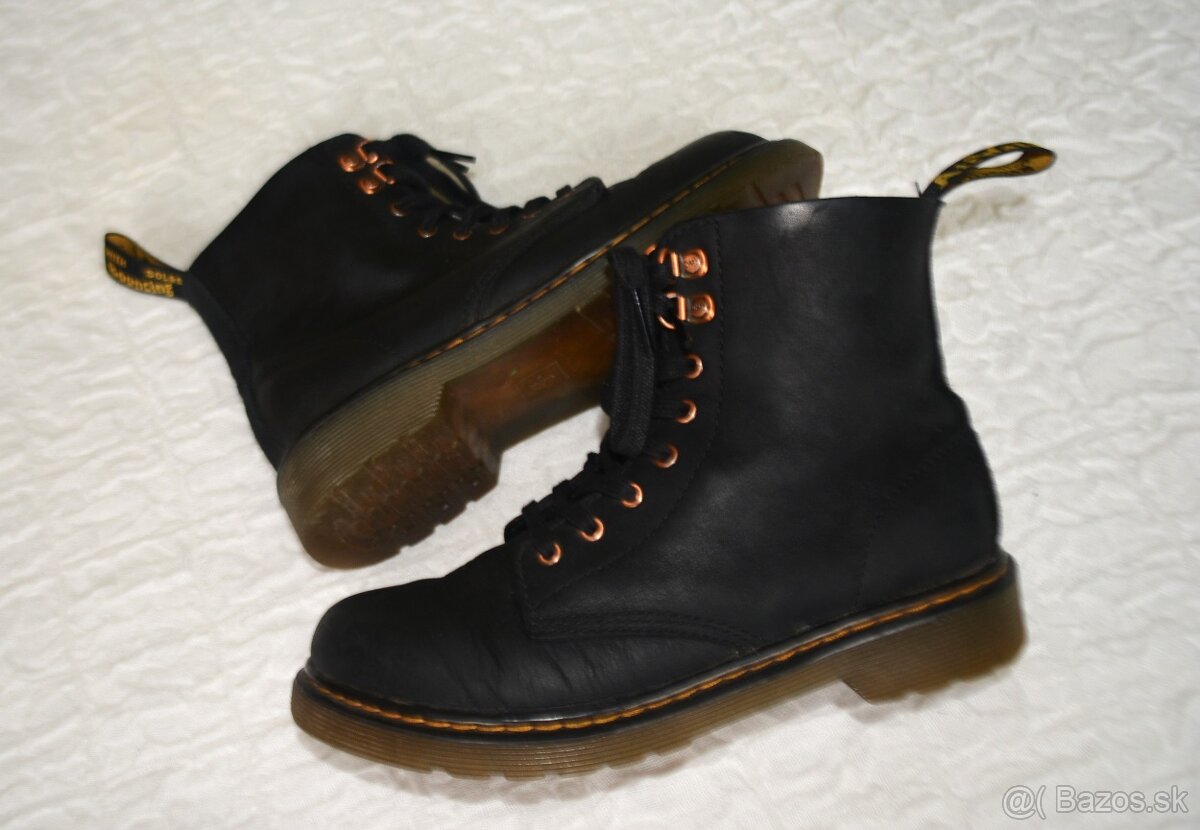 Dr.Martens boty veľ.35 - 18