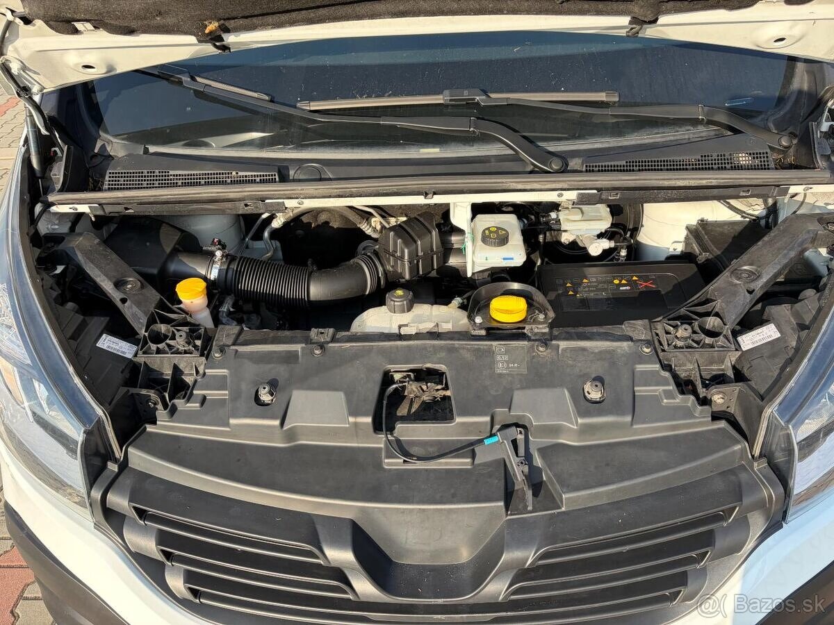 Renault Trafic 1.6 DCi 1.maj. koup. ČR DPH - 18