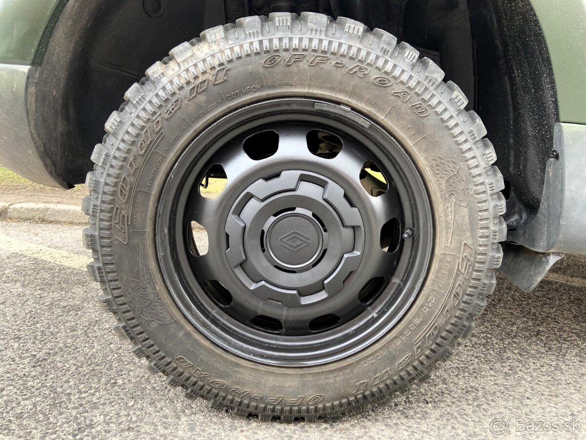 DACIA DUSTER 1.6i 16V - 18