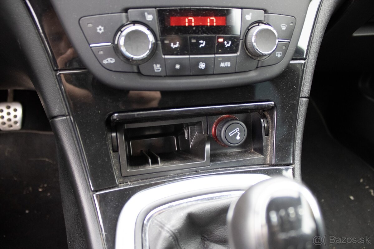 Opel Insignia ST OPC Line 162kW - 18