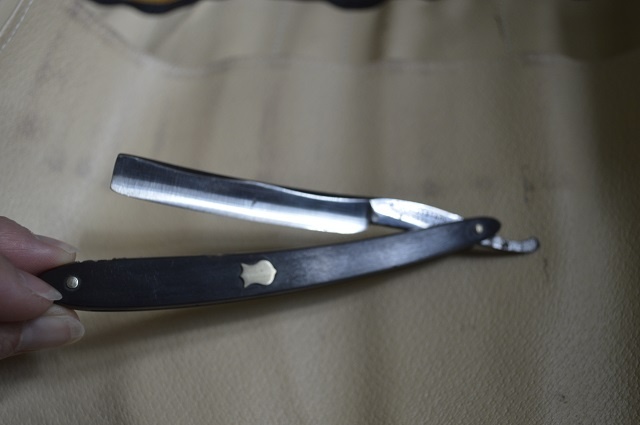 predam - starozitna britva Colley & Co. - 18