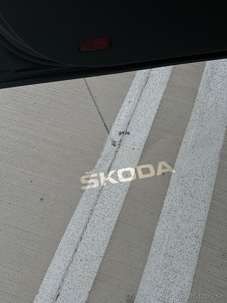 Škoda Karoq 1.5 TSI 110kw Sportline Manuál-6,M.2020,CarPlay - 18