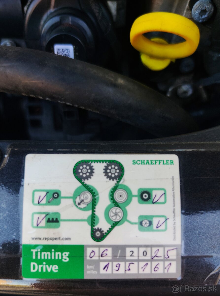 FULL VYBAVA -2.0TDI,150PS, PANO, MATRIX,WEBASTO,KOŽA, CANTON - 18