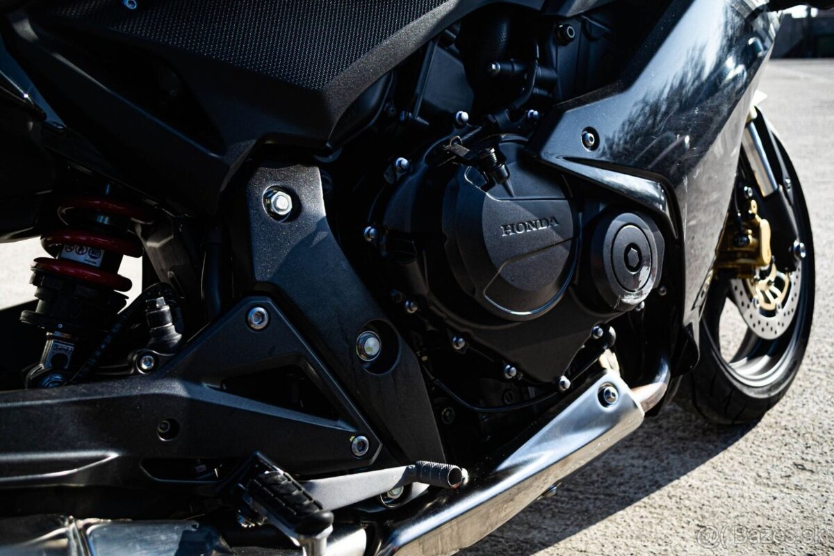 Honda CBR 600 F - 18