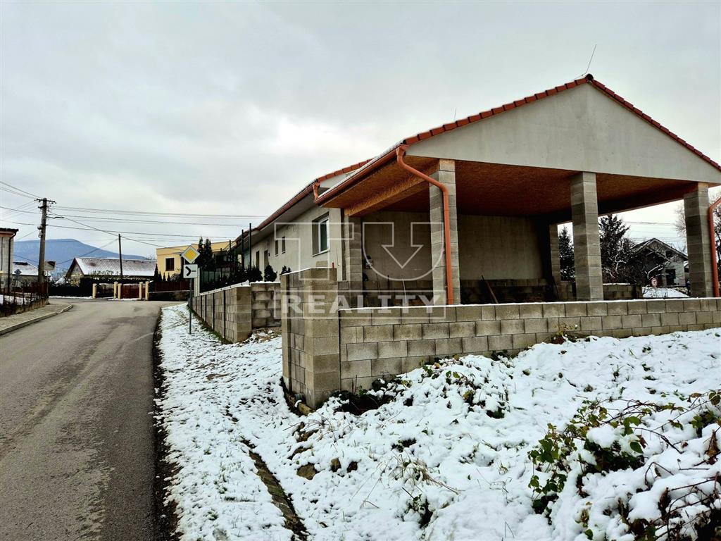 Predaj novostavby RD v obci Bystričany - 18