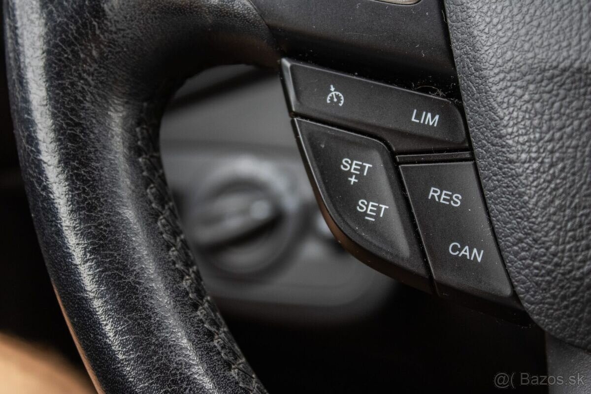 Ford Kuga 2.0 TDCi AWD 110kW MT/6 - 18