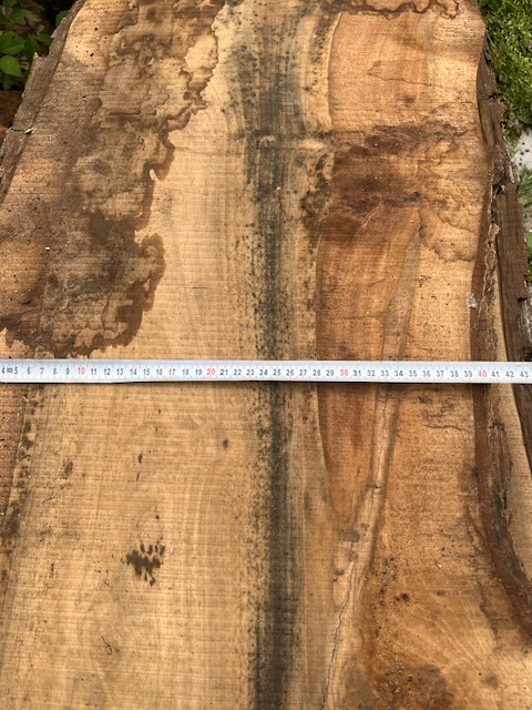 Orechové drevo - rezivo - 18