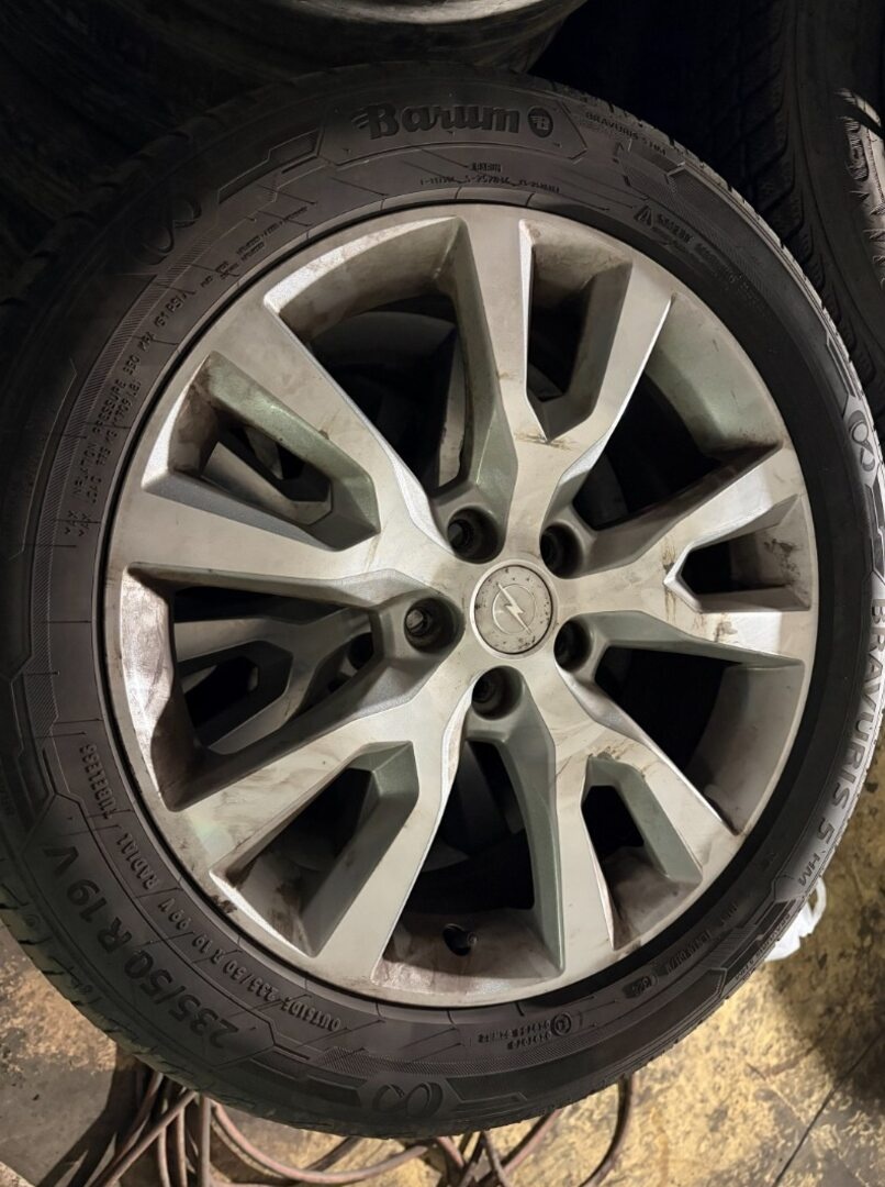 Opel Antara 2.2 CDTi 2016 MAX VÝBAVA - 18