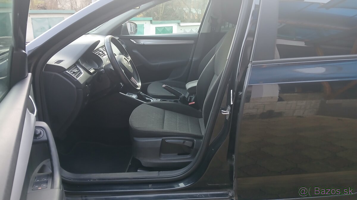 Škoda Octavia III 2.0 TDI DSG - 18