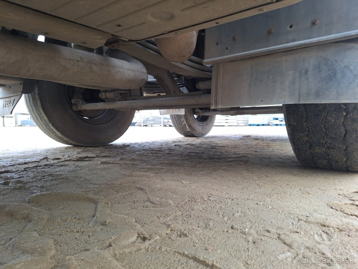 IVECO TRAKKER 410 E5 8X4 - 18