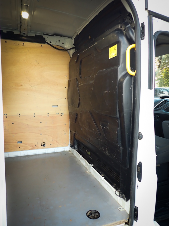 FORD TRANSIT 2.0 TDCI-2018-96kW - L3H2 - LED - KLIMA -ŤAŽNE - 18