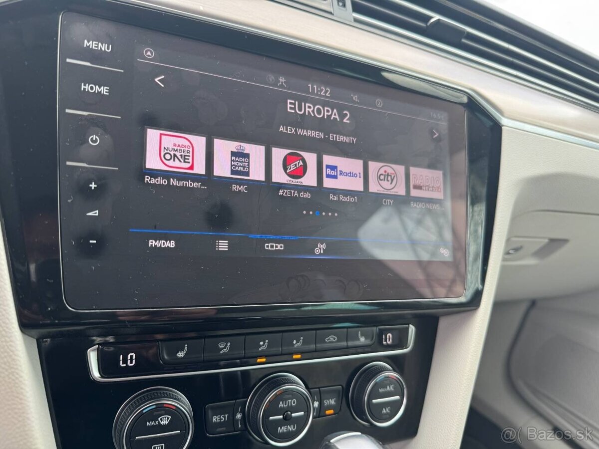 Volkswagen Passat Variant 2.0 TDI Elegance 4Motion DSG - 18
