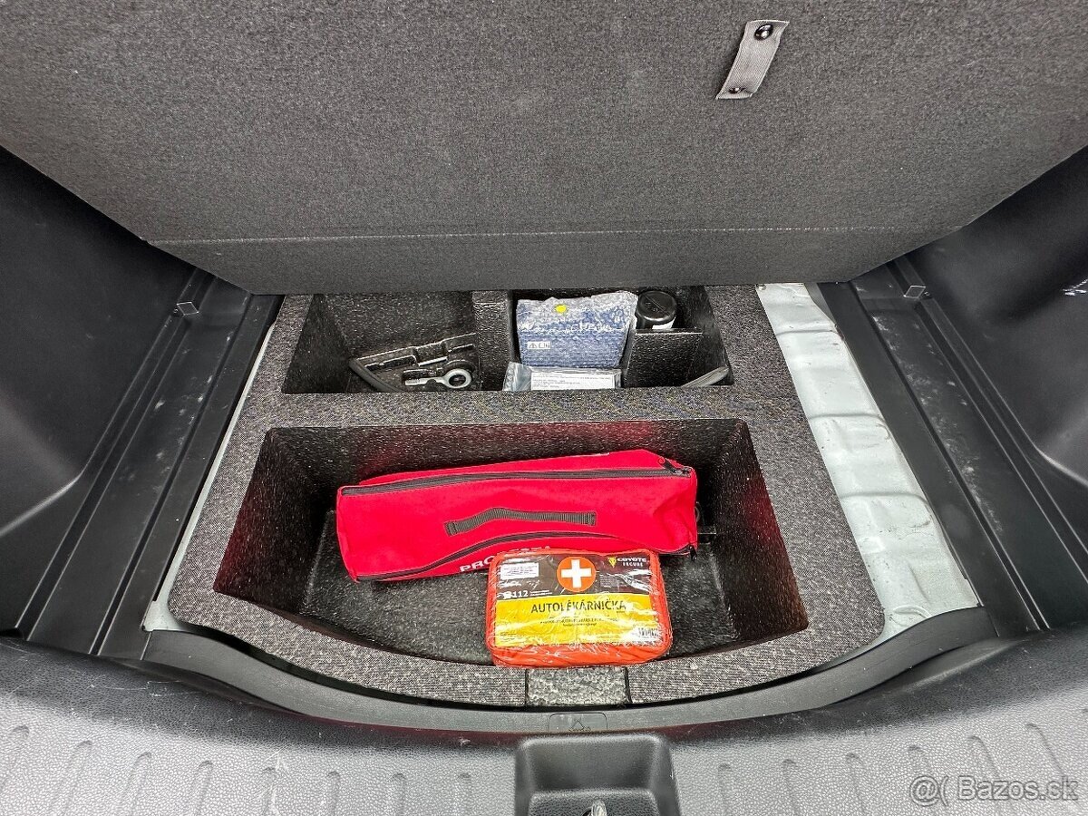 Honda Jazz / koupeno v ČR KLIMA 1.4/73kW r.v. 2014 - 18