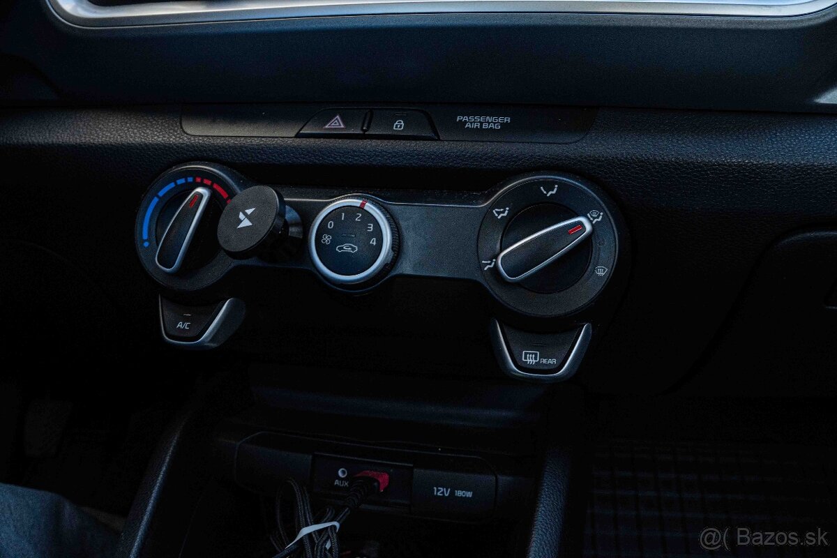 Kia Stonic 1.0 T-GDi Silver - 18