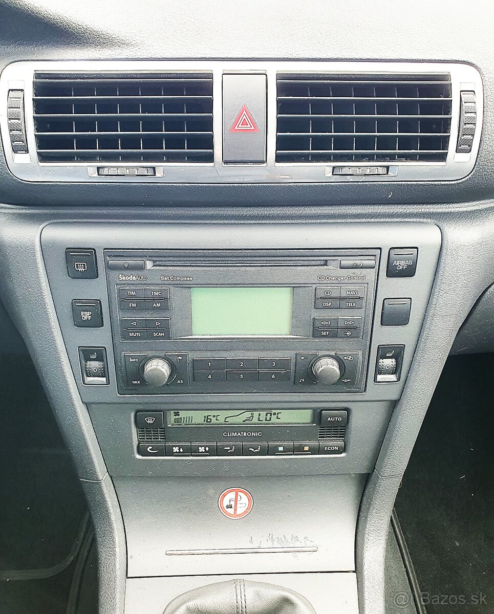 Škoda Superb 2.0 TDI Comfort DPF 6M - 18