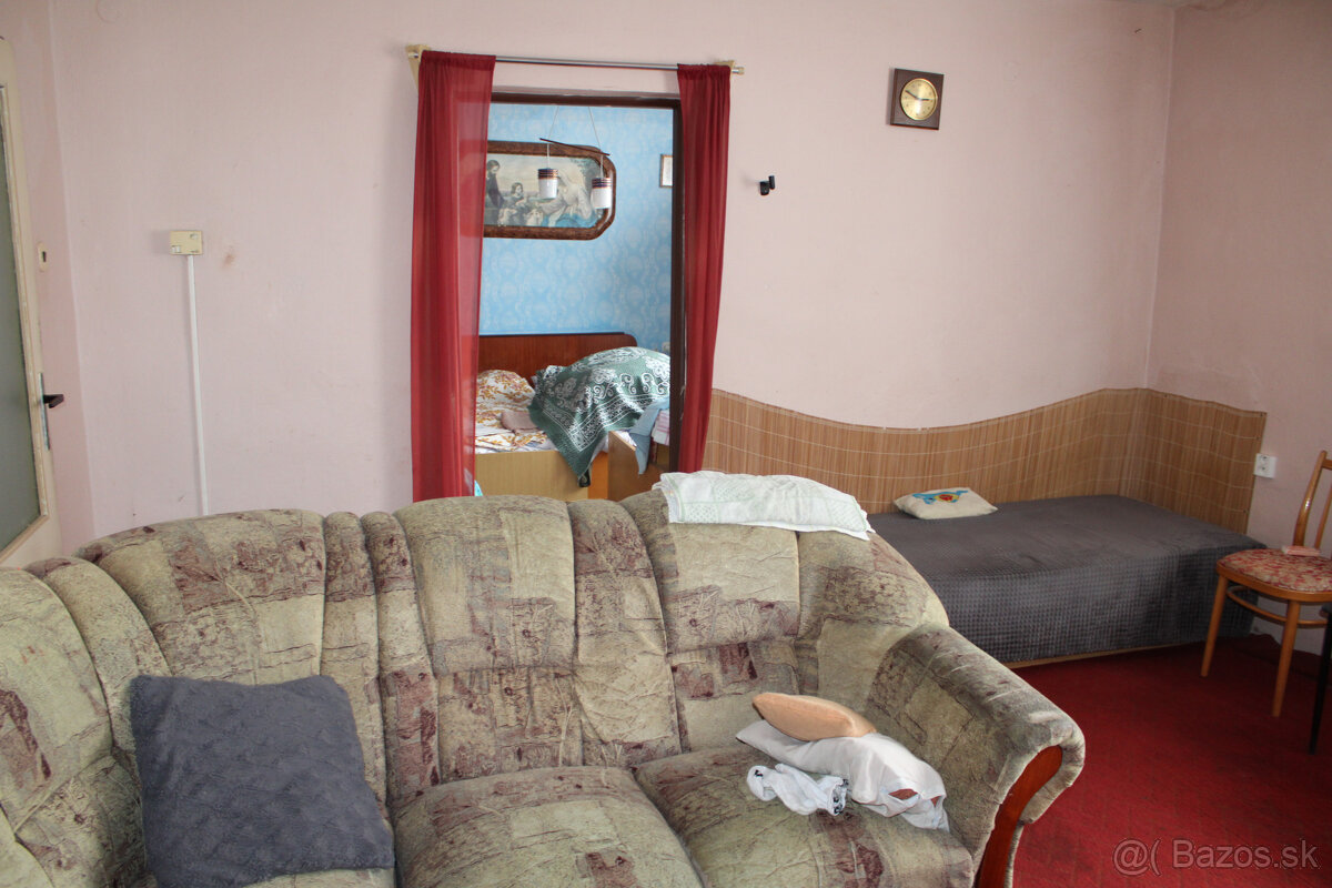 SPEKTRUM REALITY- Na predaj 4-izbový rodinný dom s pozemkom - 18