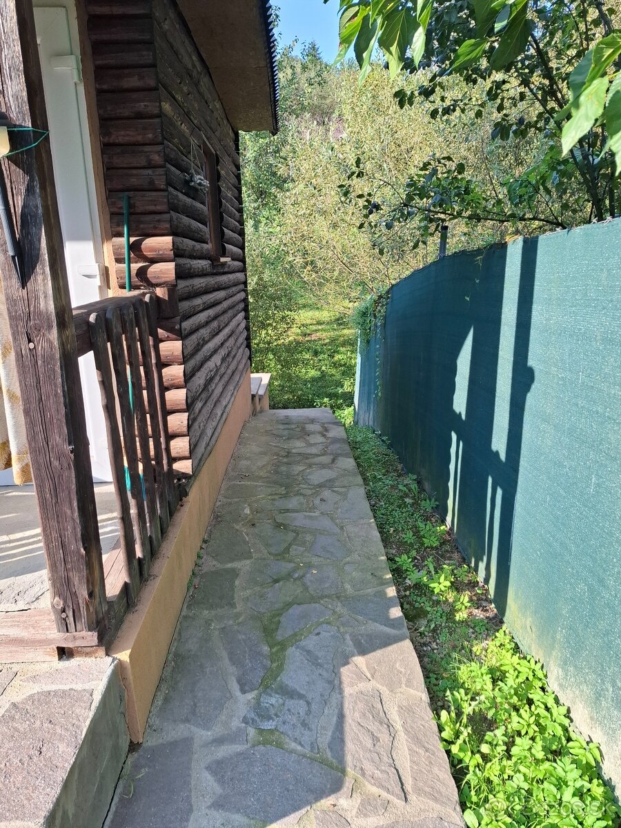 Chata s pozemkom - Hnúšťa Majer - 18